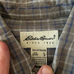 Large Eddie Bauer flannel in perfect shape.